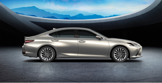 【新車(chē)到店】中大型豪華行政級(jí)轎車(chē) 新雷克薩斯ES300h即將到店 現(xiàn)接受預(yù)定213
