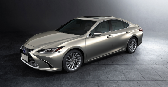 【新車(chē)到店】中大型豪華行政級(jí)轎車(chē) 新雷克薩斯ES300h即將到店 現(xiàn)接受預(yù)定389