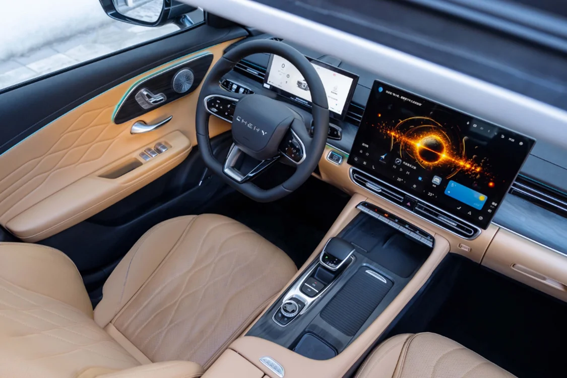 奇瑞艾瑞澤8 PRO開啟預售，1.6T車型預售價11.99萬元起